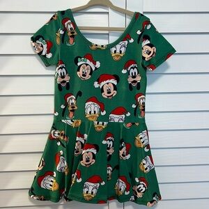 WRK Skirted Leo size 7/8 fits like 6T wore once good condition Disney